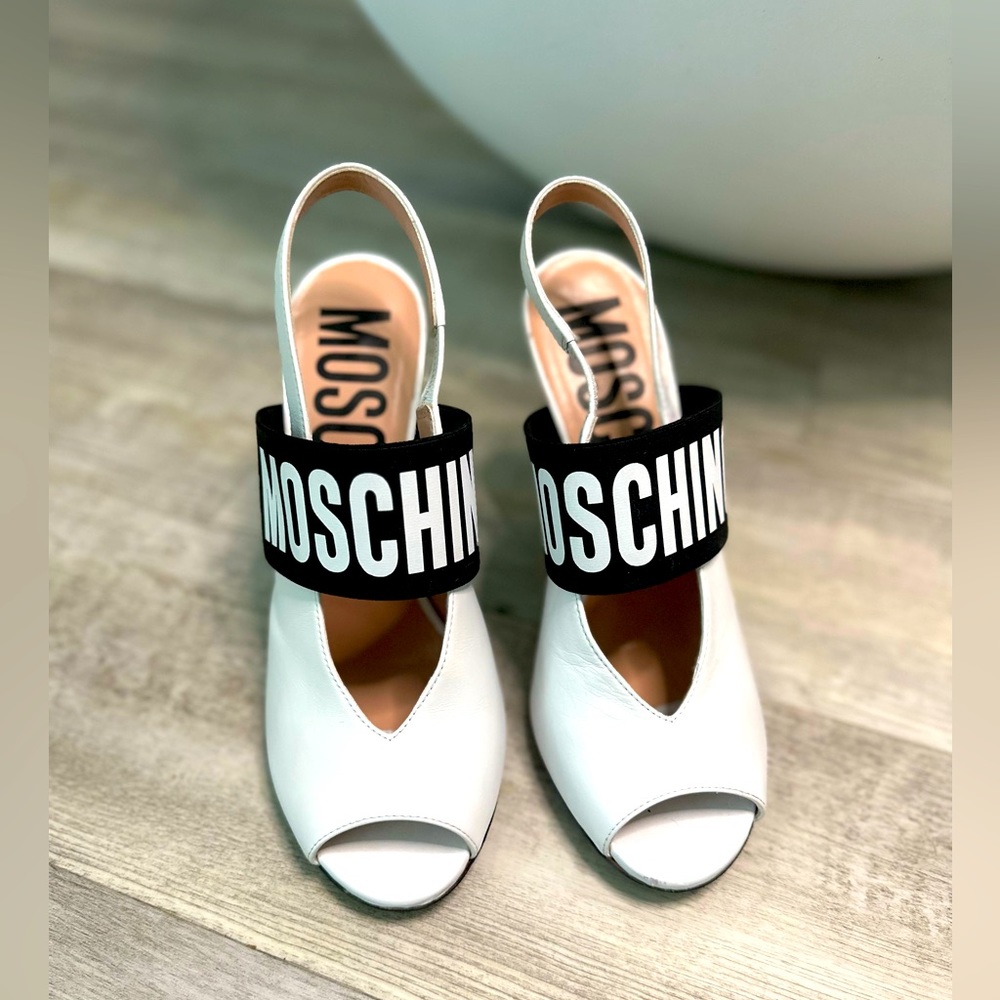 Moschino